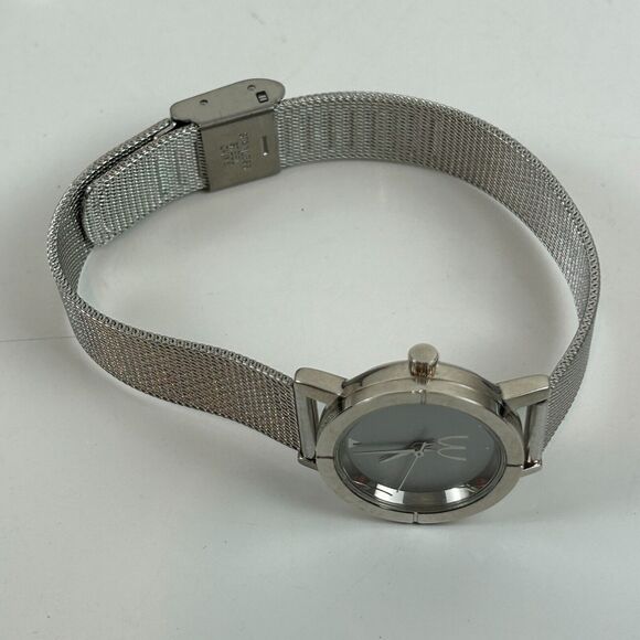 Sweda McDonalds Watch Women Silver Tone Mesh Band New Battery main image 11